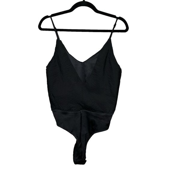 Zara Tops - 2/$30 Zara Sleeveless Bodysuit Small Tuxedo Style Black Tie Party Wedding Classy